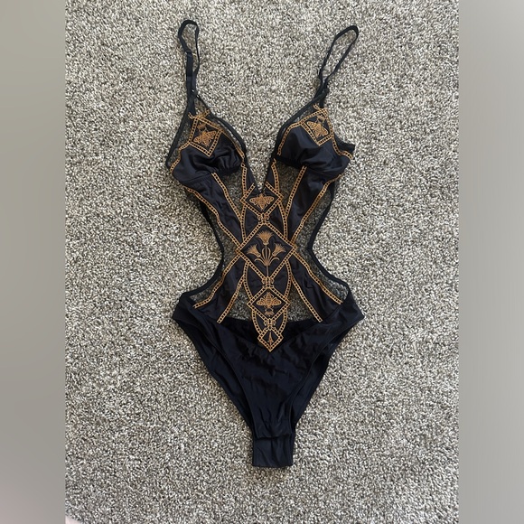 Thistle & Spire Abielle XS - Picture 4 of 5